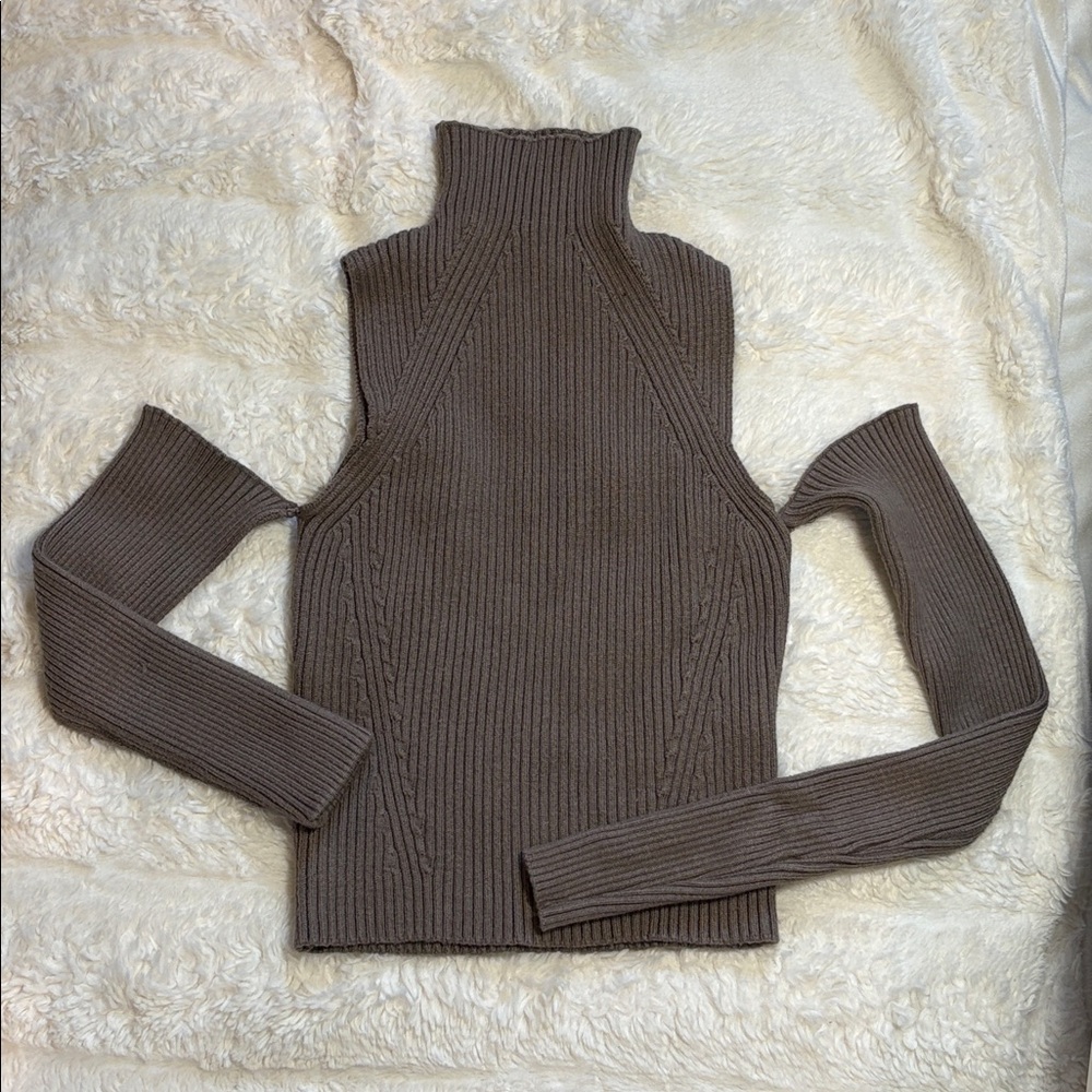 Zara size small stretch turtle neck shirt​​